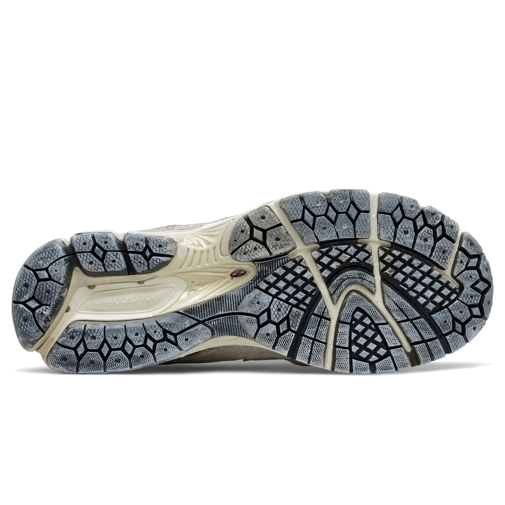 Unisex boty New Balance Protection Pack M2002RDA – šedé