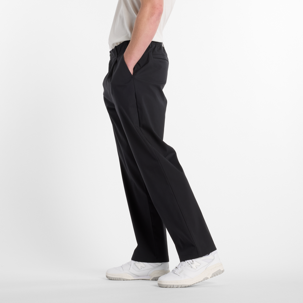 Pánské kalhoty New Balance MP51563BK – černé