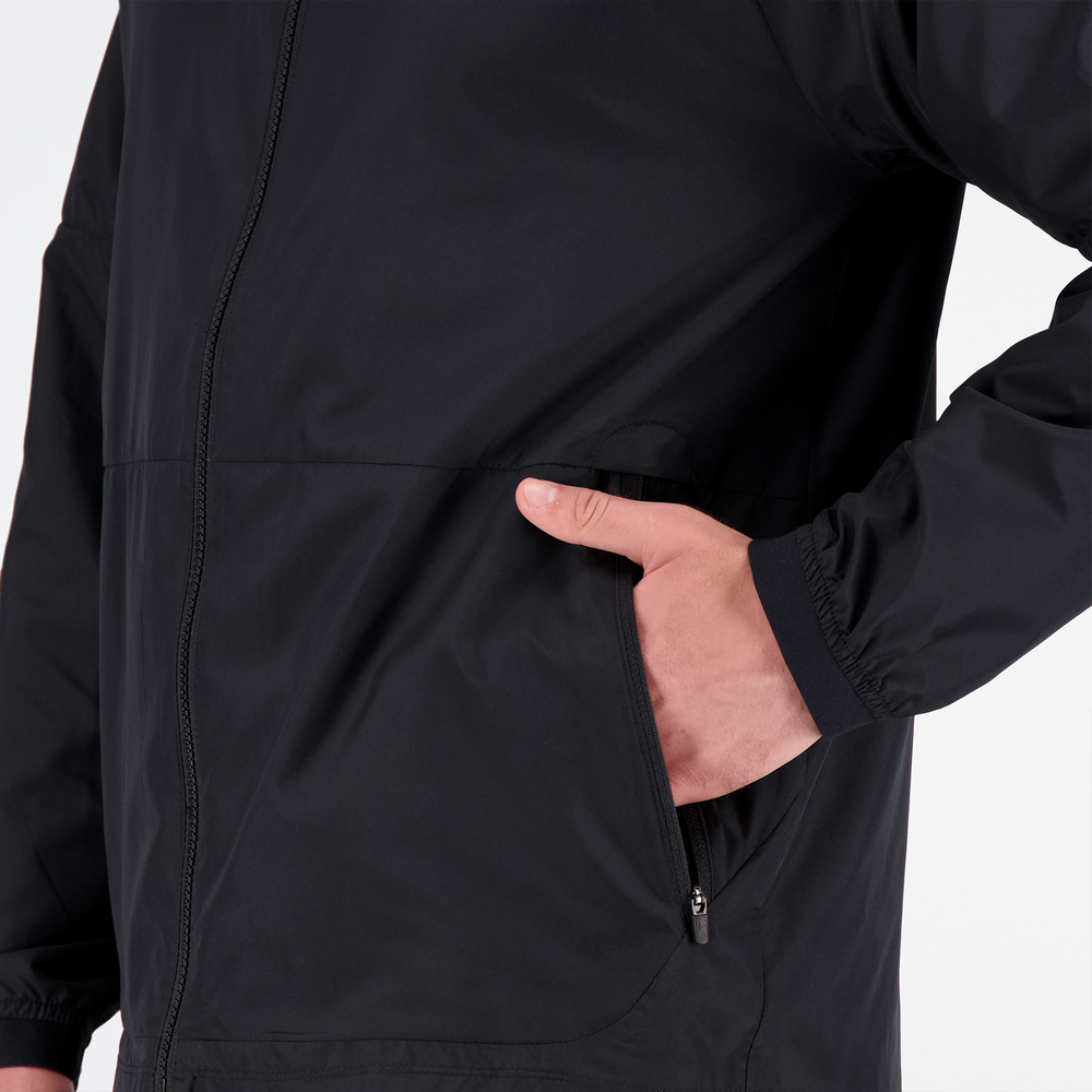 Pánská bunda New Balance MJ31044BK – černé