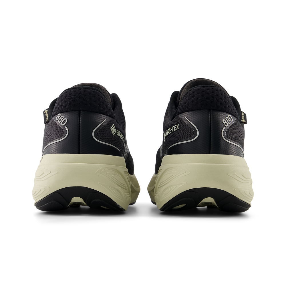 Dámské boty New Balance Fresh Foam X 880 v15 Gore-Tex W880GB15 – černé