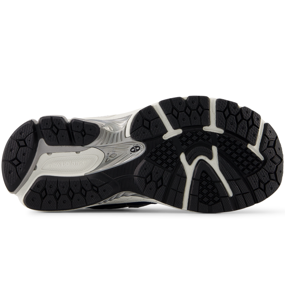 Dětské boty New Balance PC2002PQ – tmavomodrá