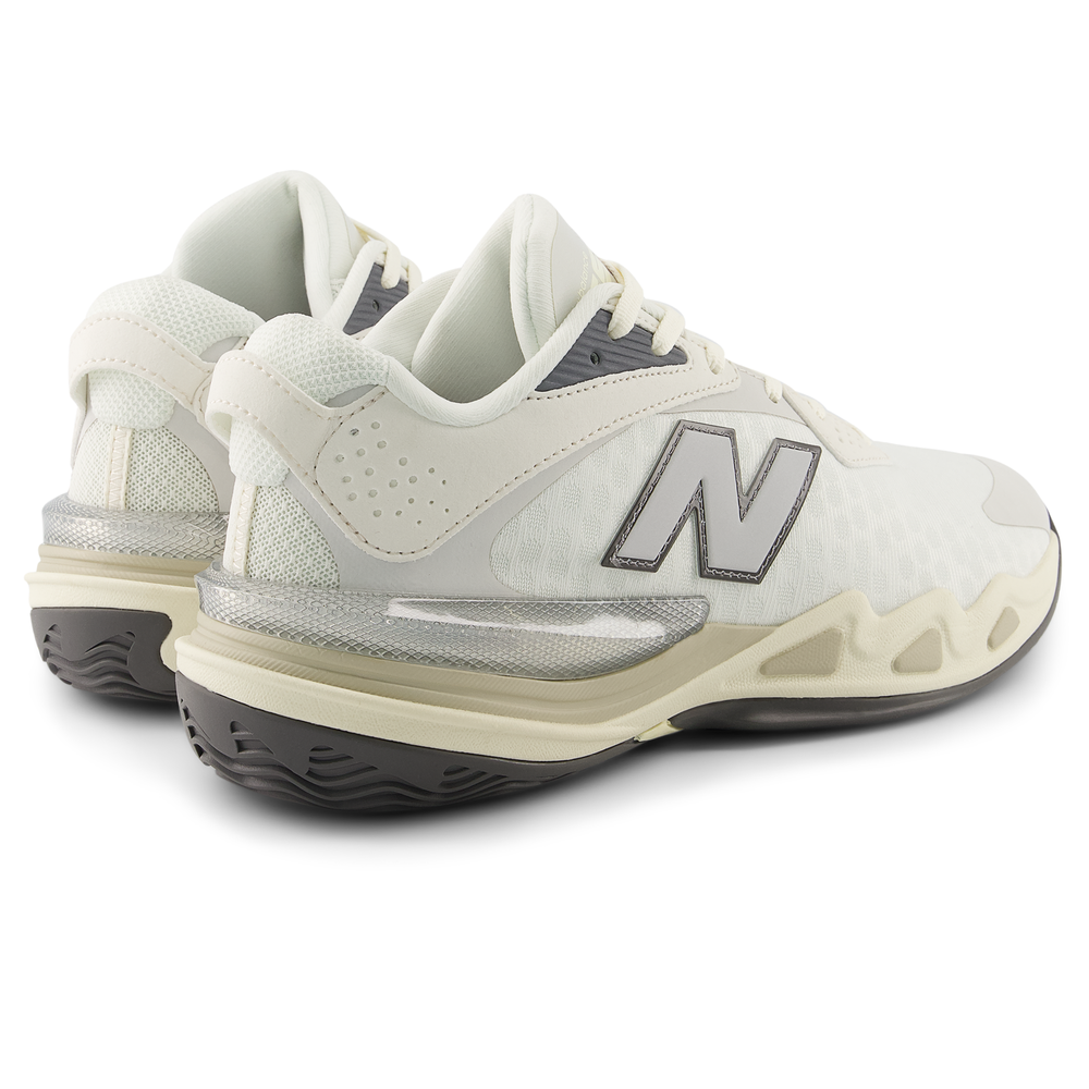 Pánské boty New Balance Hesi Low v2 BBHSLME2 – bílé