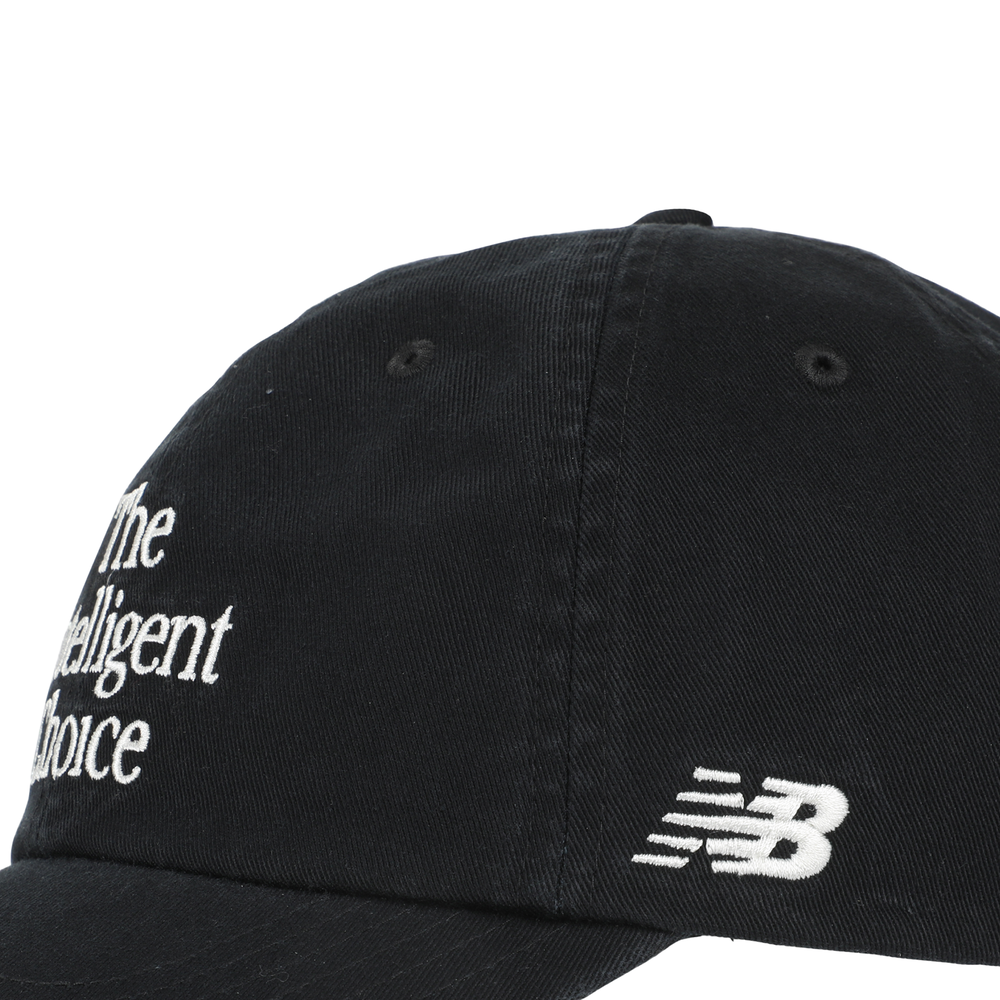 Čepice New Balance LAH51011BK – černé