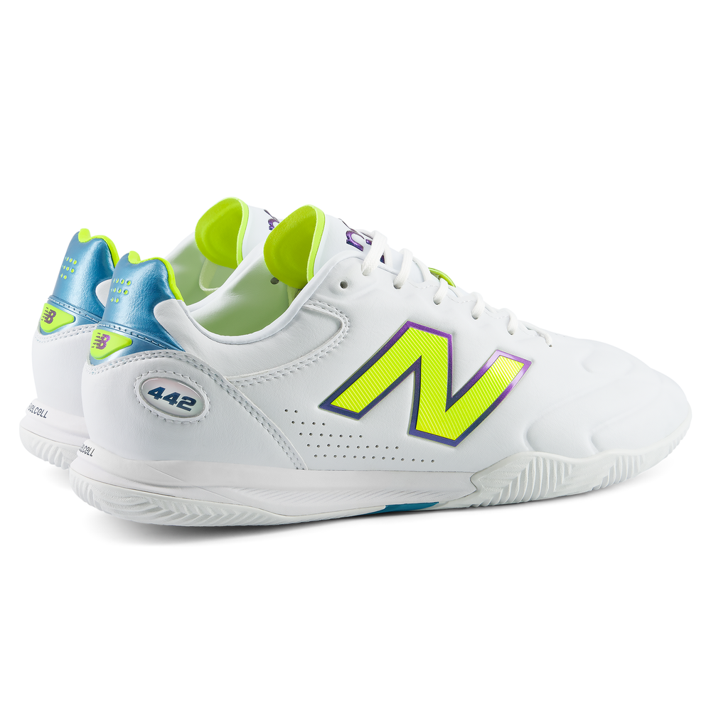 Pánské sálovky New Balance 442 Elite IN V3 U41I795 – bílé