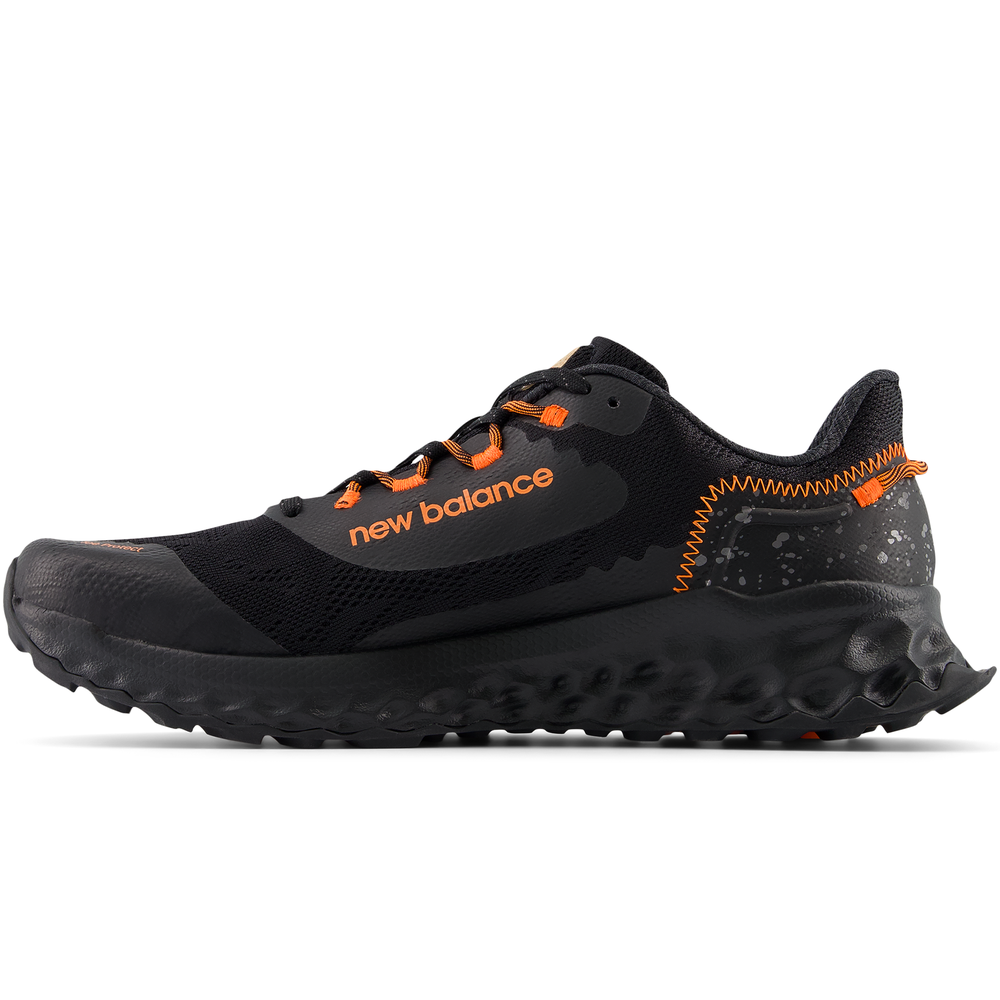 Pánské boty New Balance Fresh Foam Garoé MTGARORB – černé
