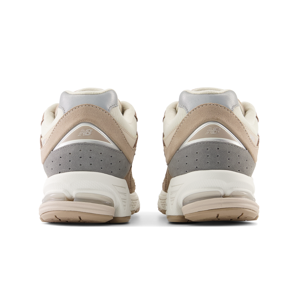 Unisex boty New Balance M2002RSI – hnědý