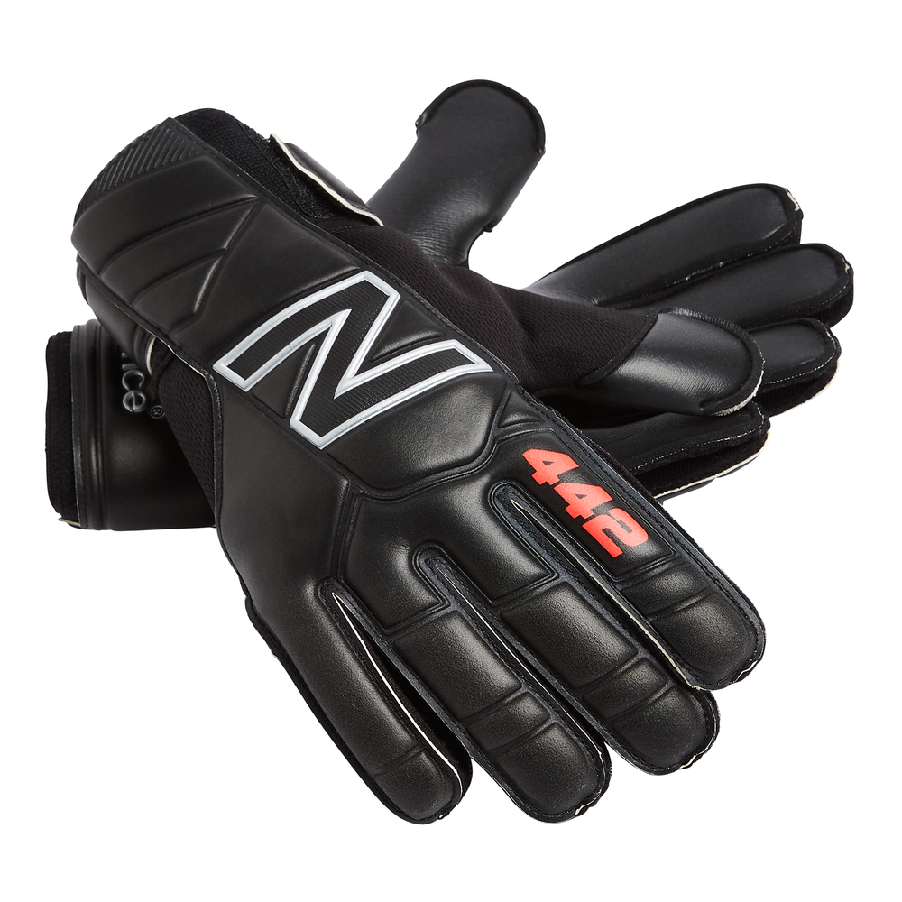Brankářské rukavice New Balance GK23003MBSI – černé