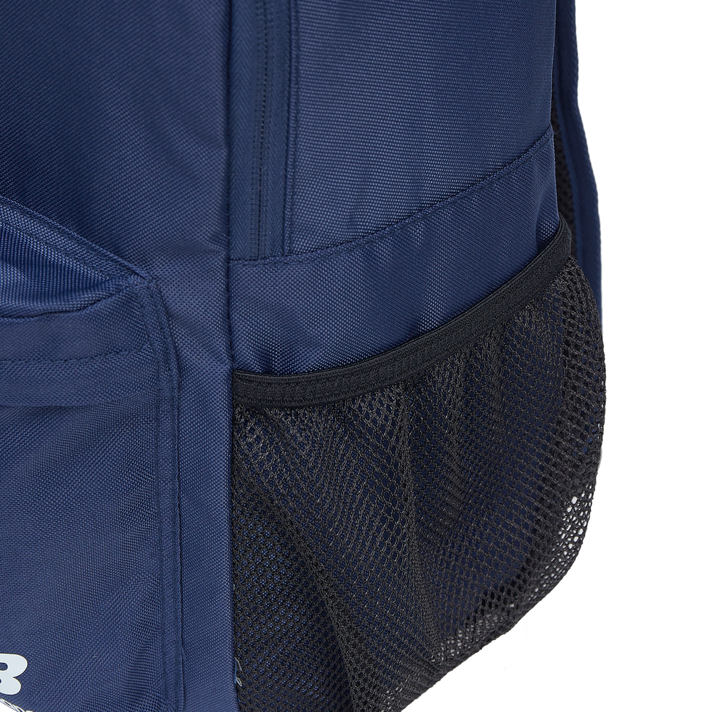 Batoh New Balance AC43531NNY – tmavomodrá