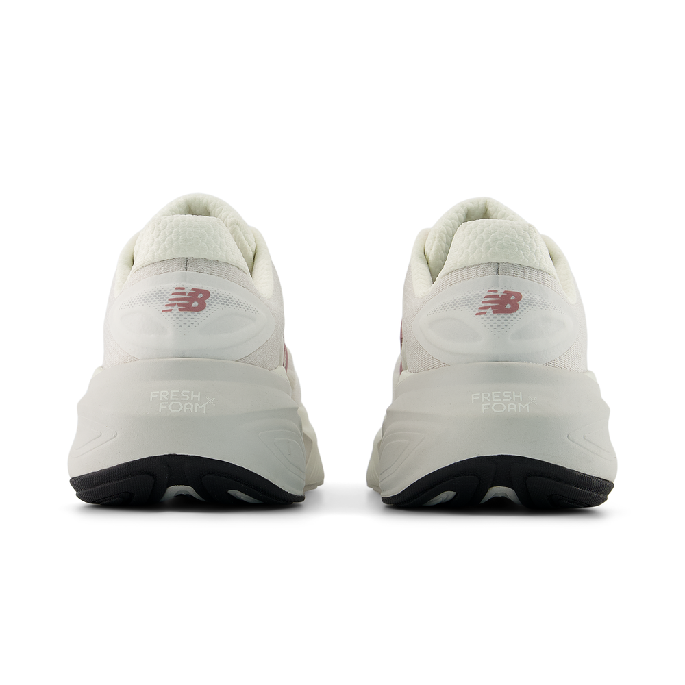 Dámské boty New Balance Fresh Foam x More v6 WMOR3YI – bílé