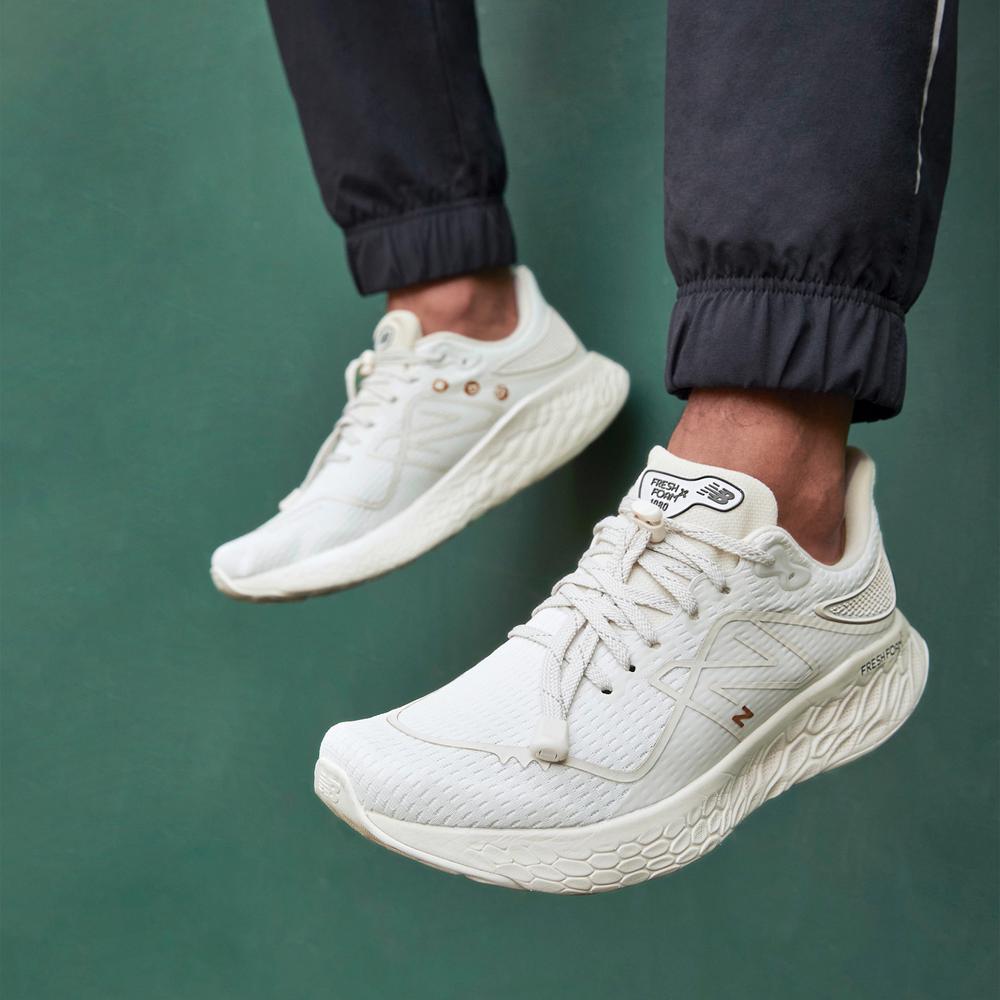 Pánské boty New Balance Fresh Foam 1080v12 M1080I12 – bílé