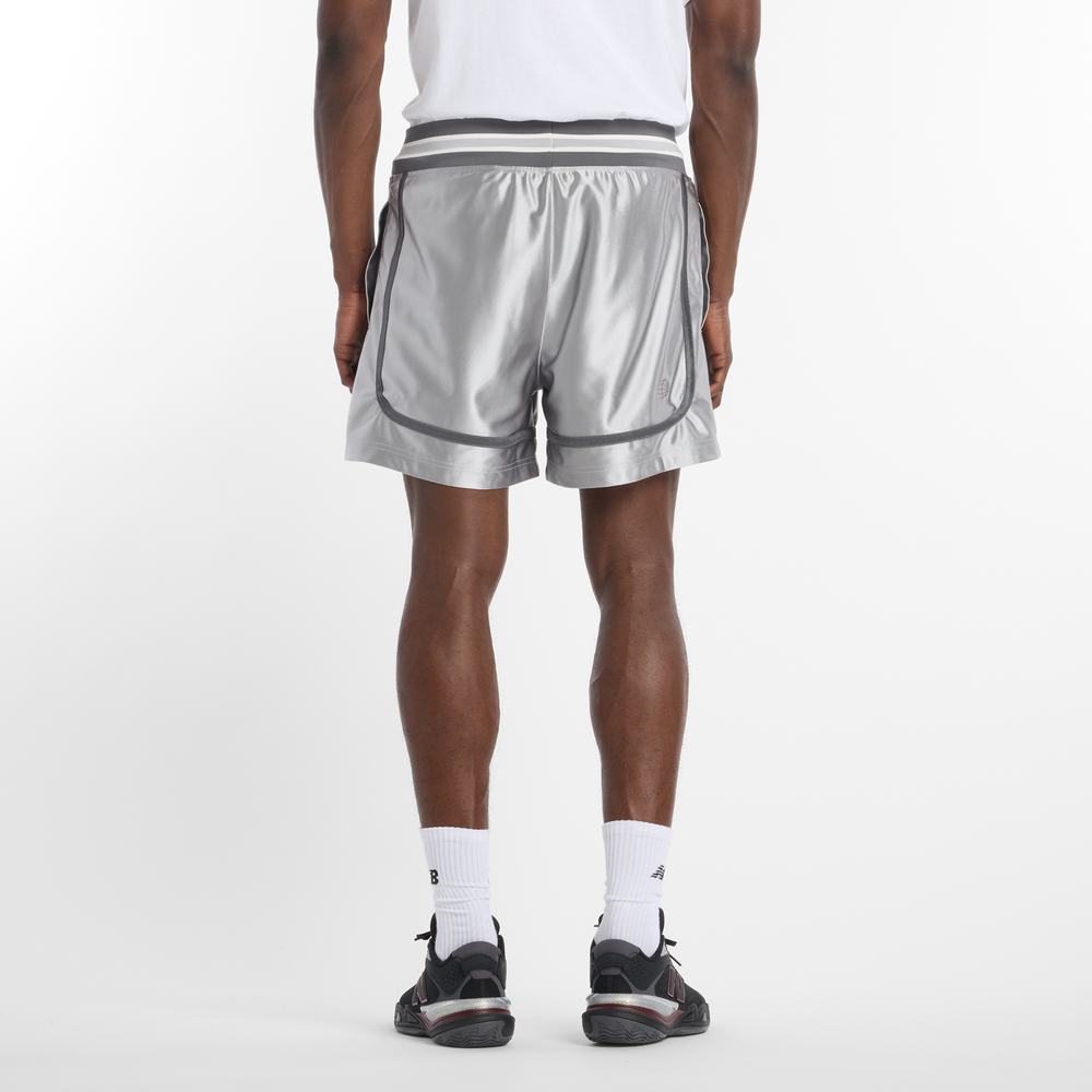 Pánské šortky New Balance MS51608RCD – stříbrný