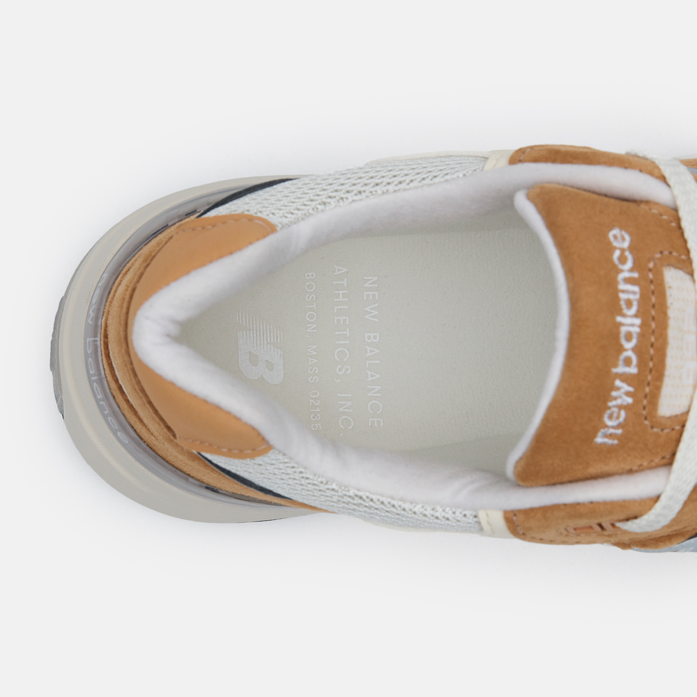 Unisex boty New Balance U992CC - hnědý