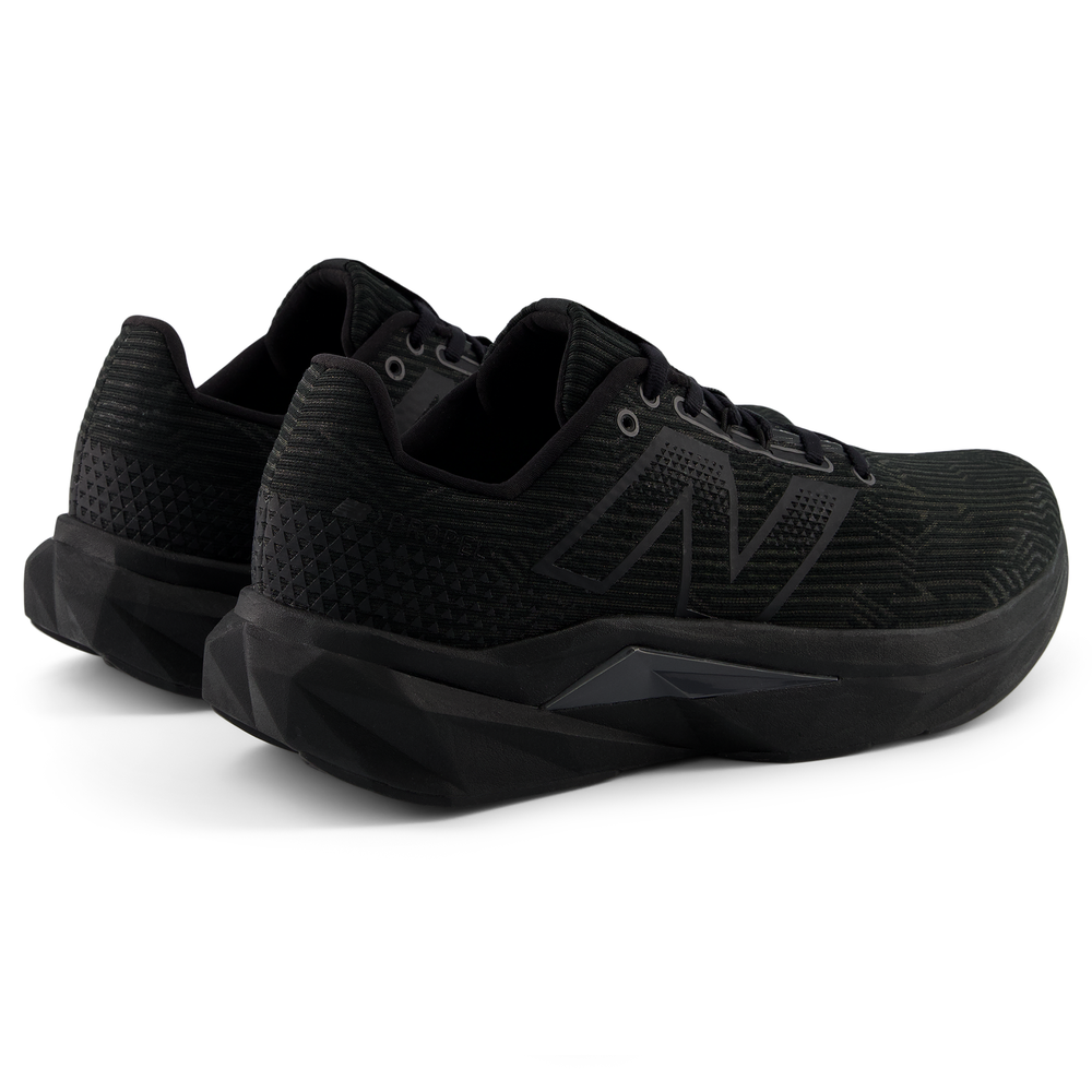 Pánské boty New Balance FuelCell Propel v5 MFCPRLK5 – černé