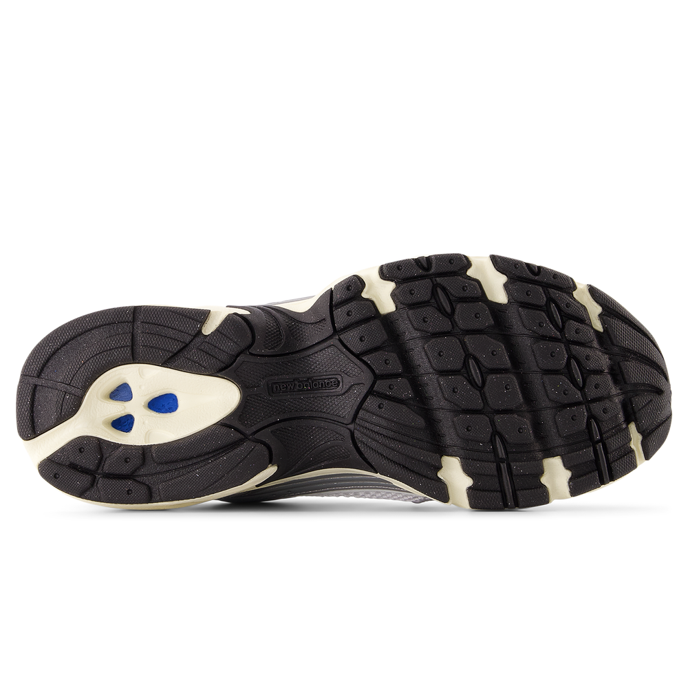 Unisex boty New Balance U530ESA – stříbrný