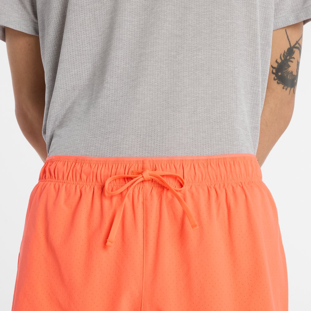 Pánské šortky New Balance MS41286AAE – oranžová