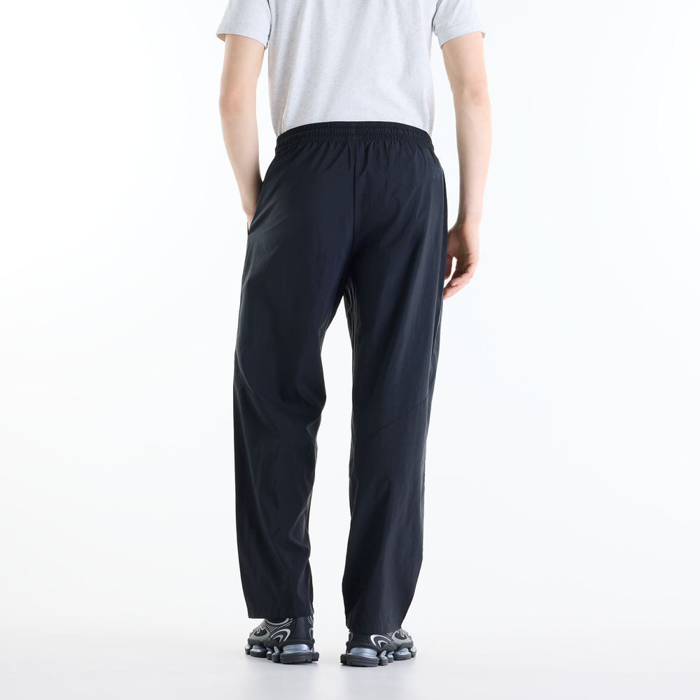 Pánské kalhoty New Balance Sport Legacy – černé