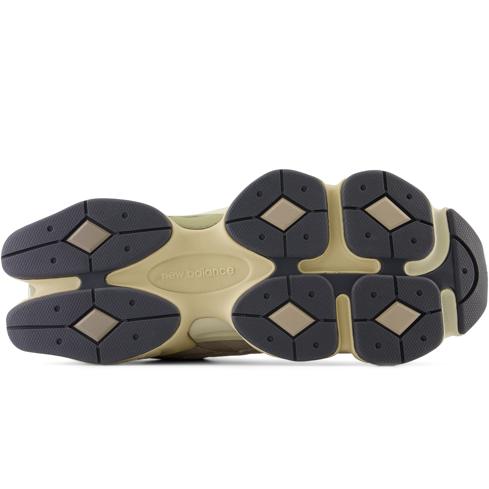 Unisex boty New Balance U9060EEG – hnědý