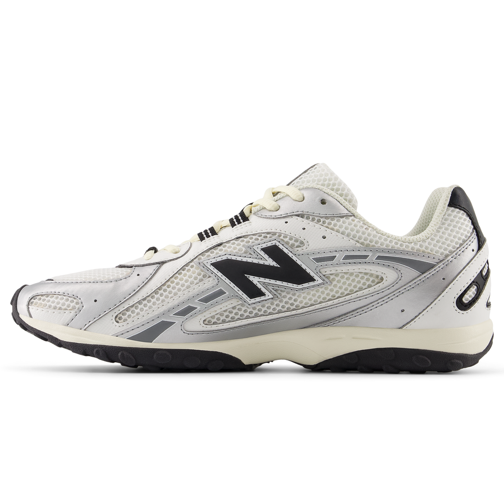 Unisex boty New Balance U204LSWD – stříbrný