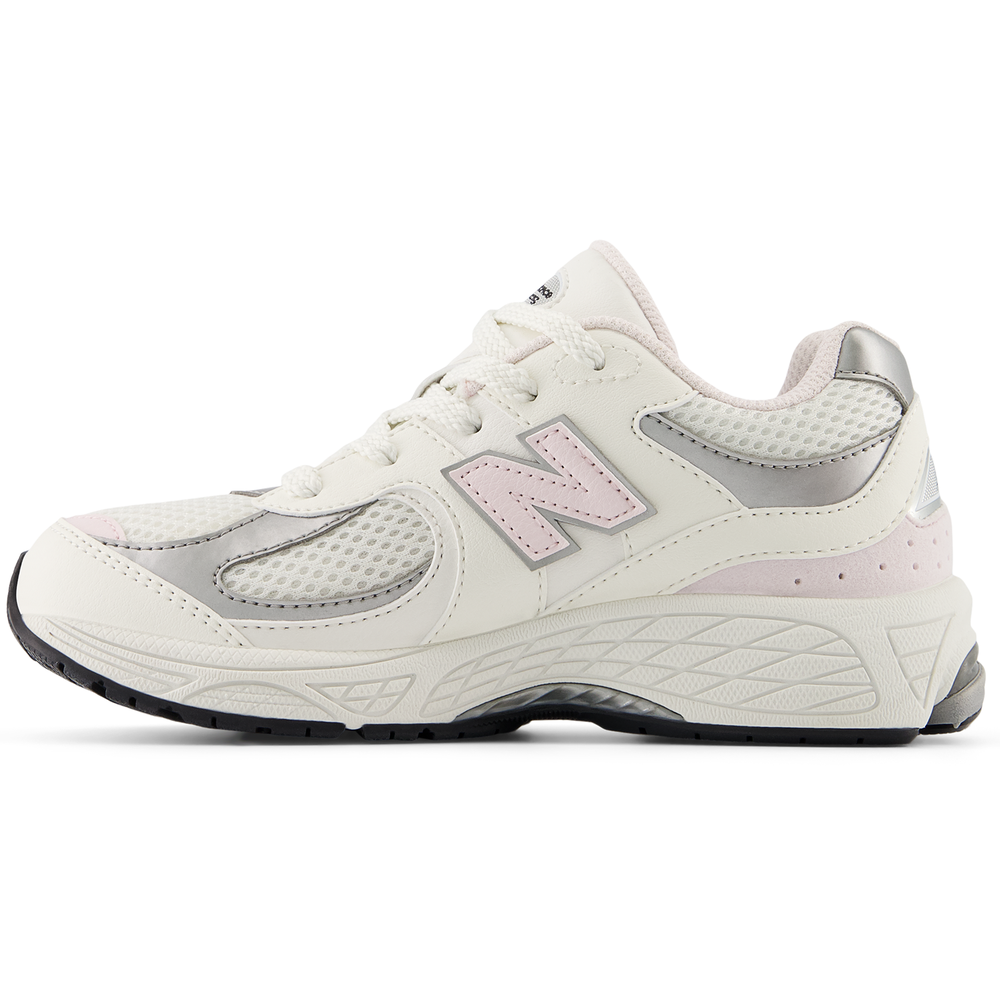 Dětské boty New Balance PC2002PN – bílé