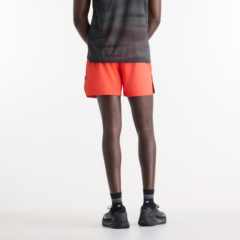 Pánské šortky New Balance RC Essential – oranžová