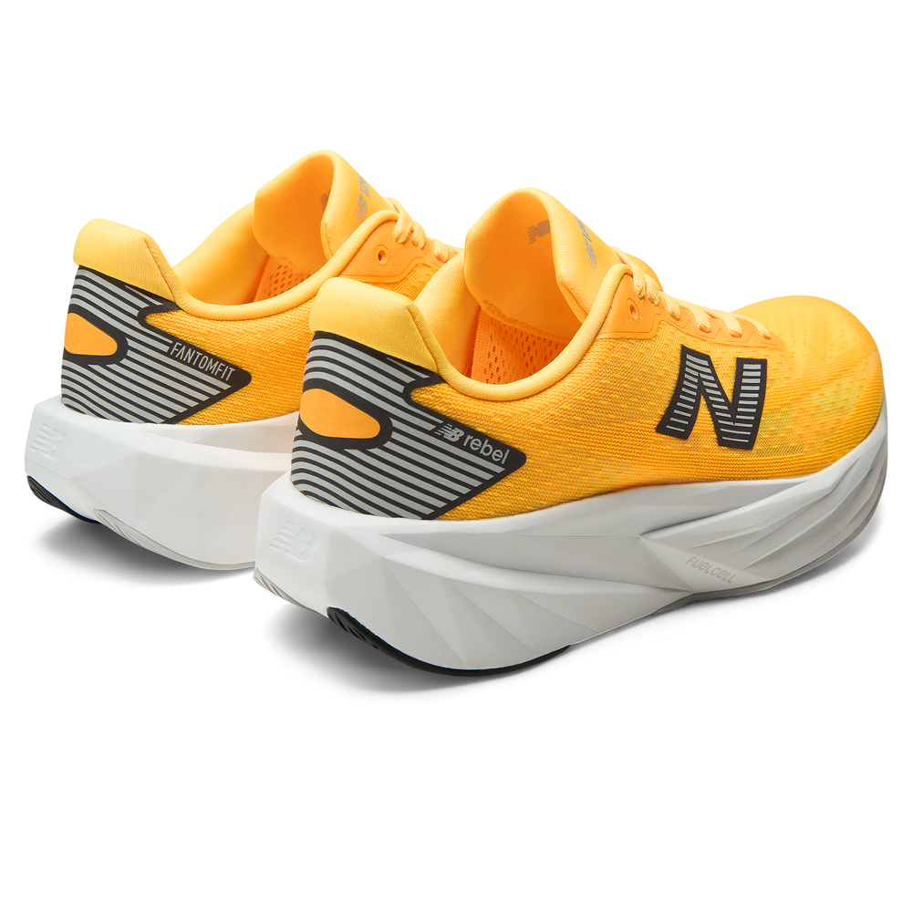 Dámské boty New Balance FuelCell Rebel v5 WFCX2C3 – oranžová