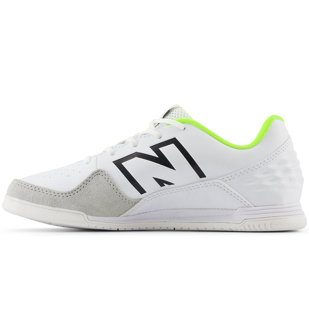 Dětské sálovky New Balance AUDAZO V6 COMMAND IN JNR SJA2IWH6 – bílé