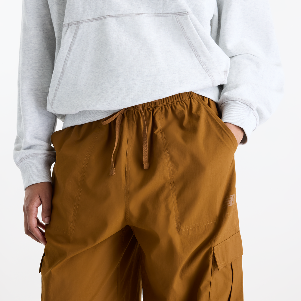 Dámské kalhoty New Balance Cargo – hnědý