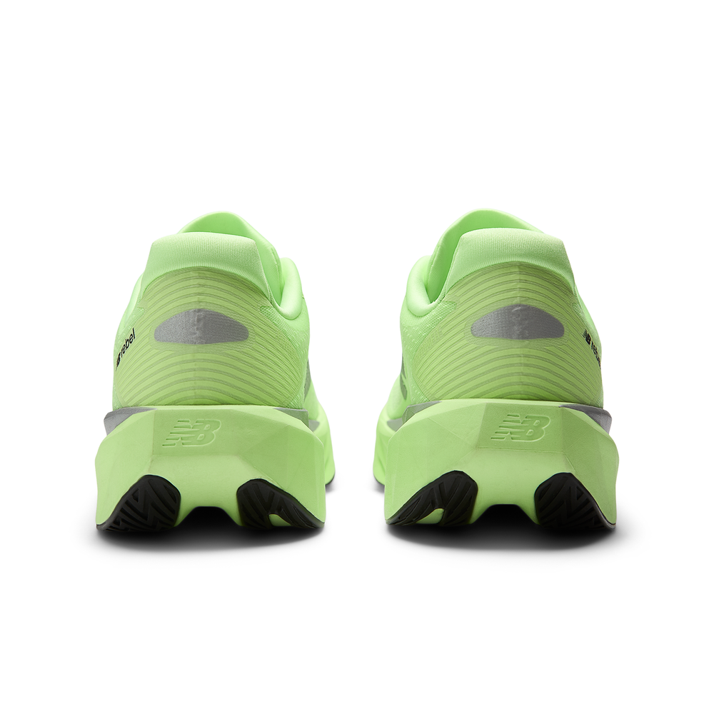 Pánské boty New Balance FuelCell Rebel v5 MFCXLZ5 – zelené