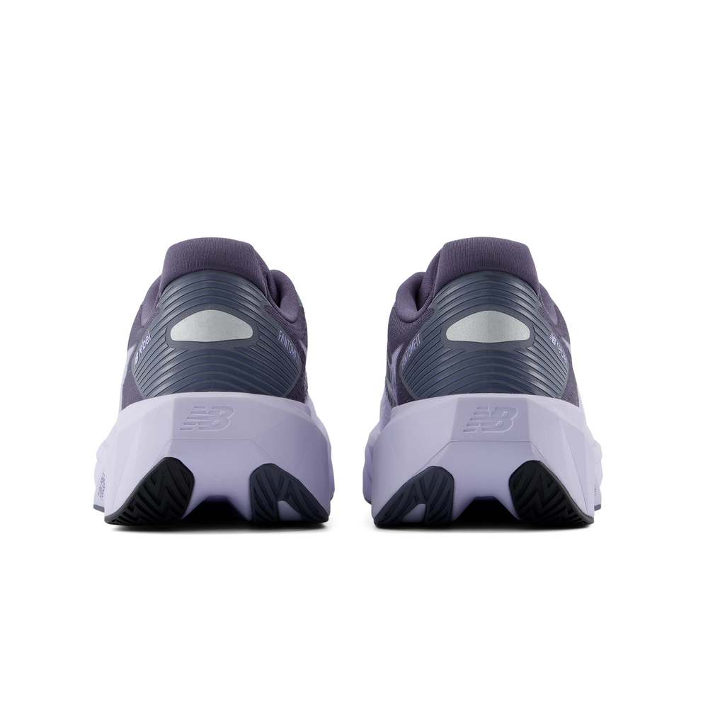 Dámské boty New Balance FuelCell Rebel v5 WFCX5M2 – fialové