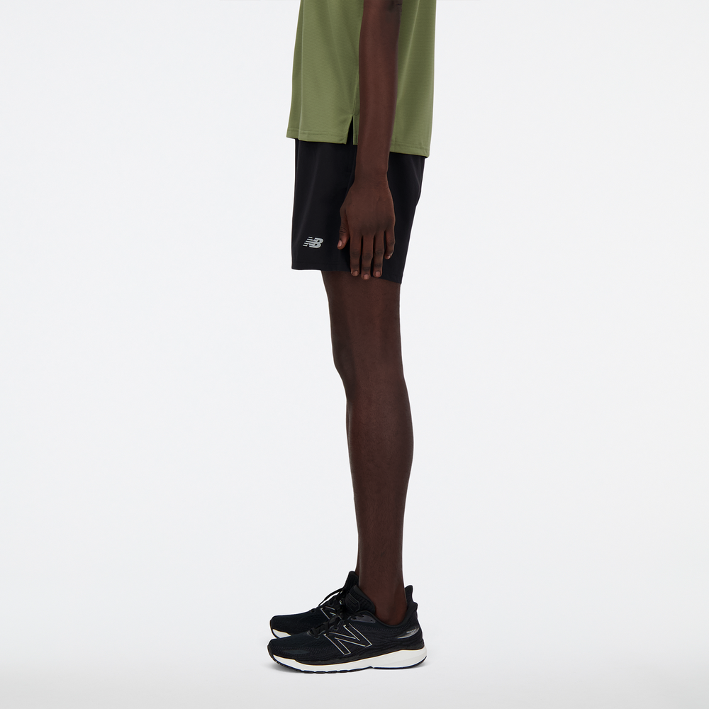 Pánské šortky New Balance MS41230BK – černé