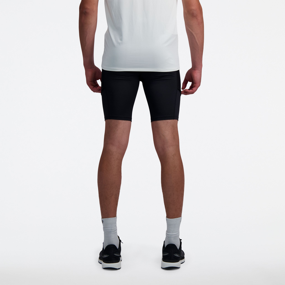 Pánské šortky New Balance MS33283BK – černé