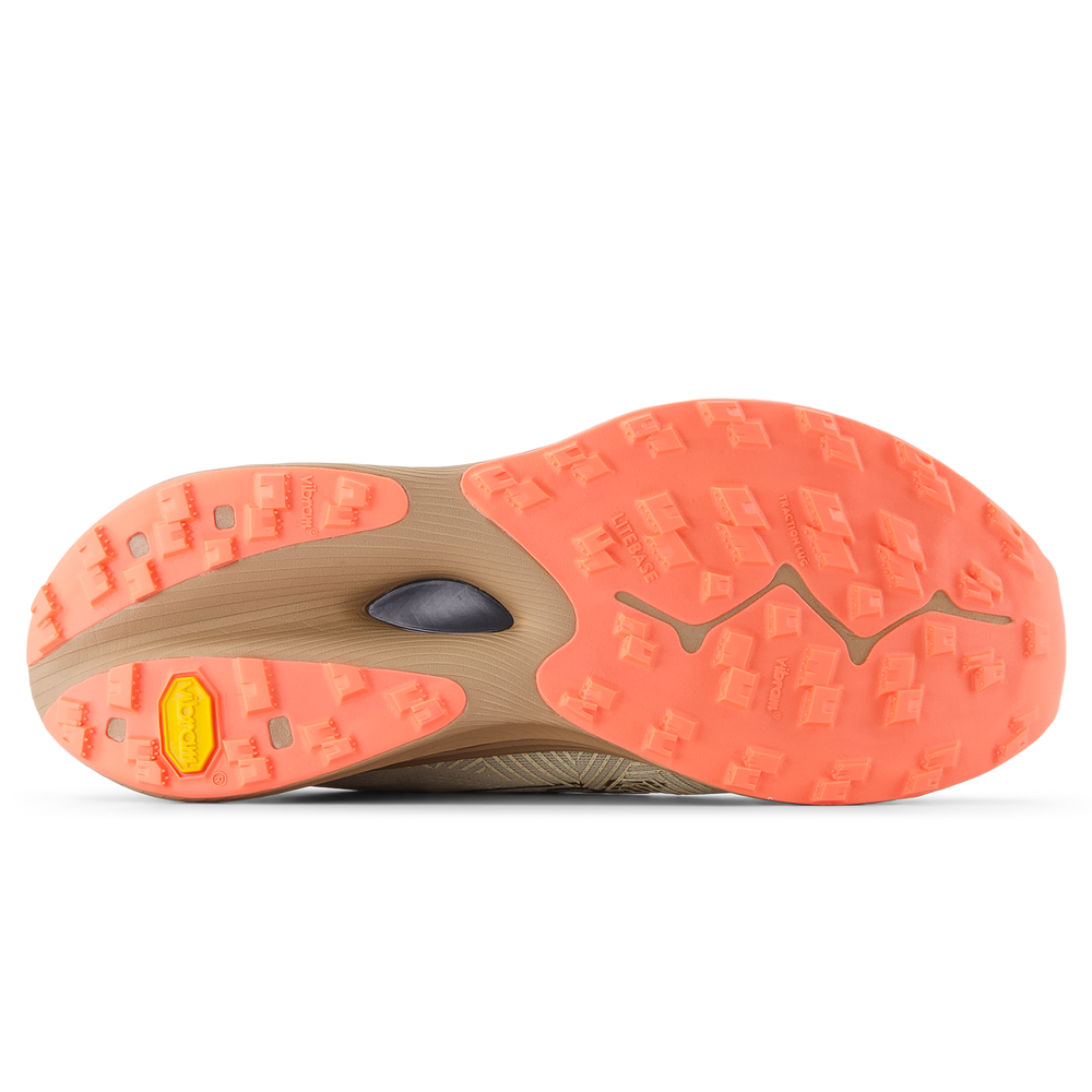 Pánské boty New Balance FuelCell SuperComp Trail MTTRXUR1 – béžové
