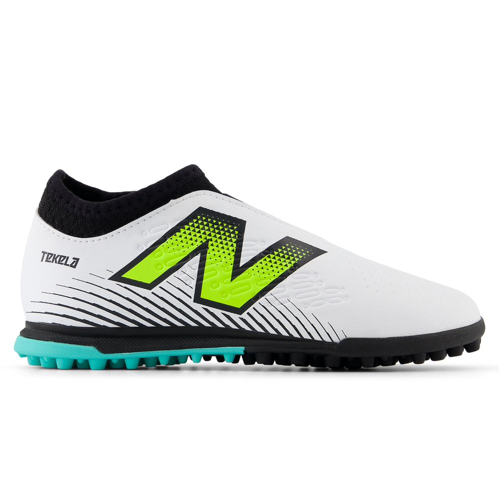 Dětské boty New Balance TEKELA V4+ MAGIQUE JNR FG SJT3TH45 – bílé