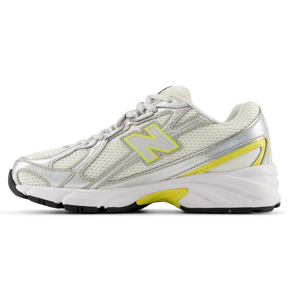 Dětské boty New Balance G7402I5 – bílé