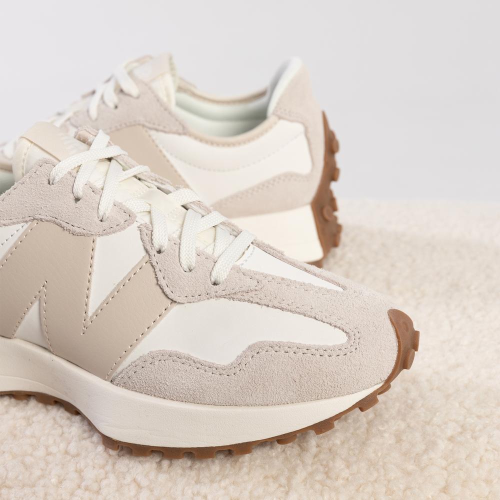 Dámské boty New Balance WS327AN – béžové