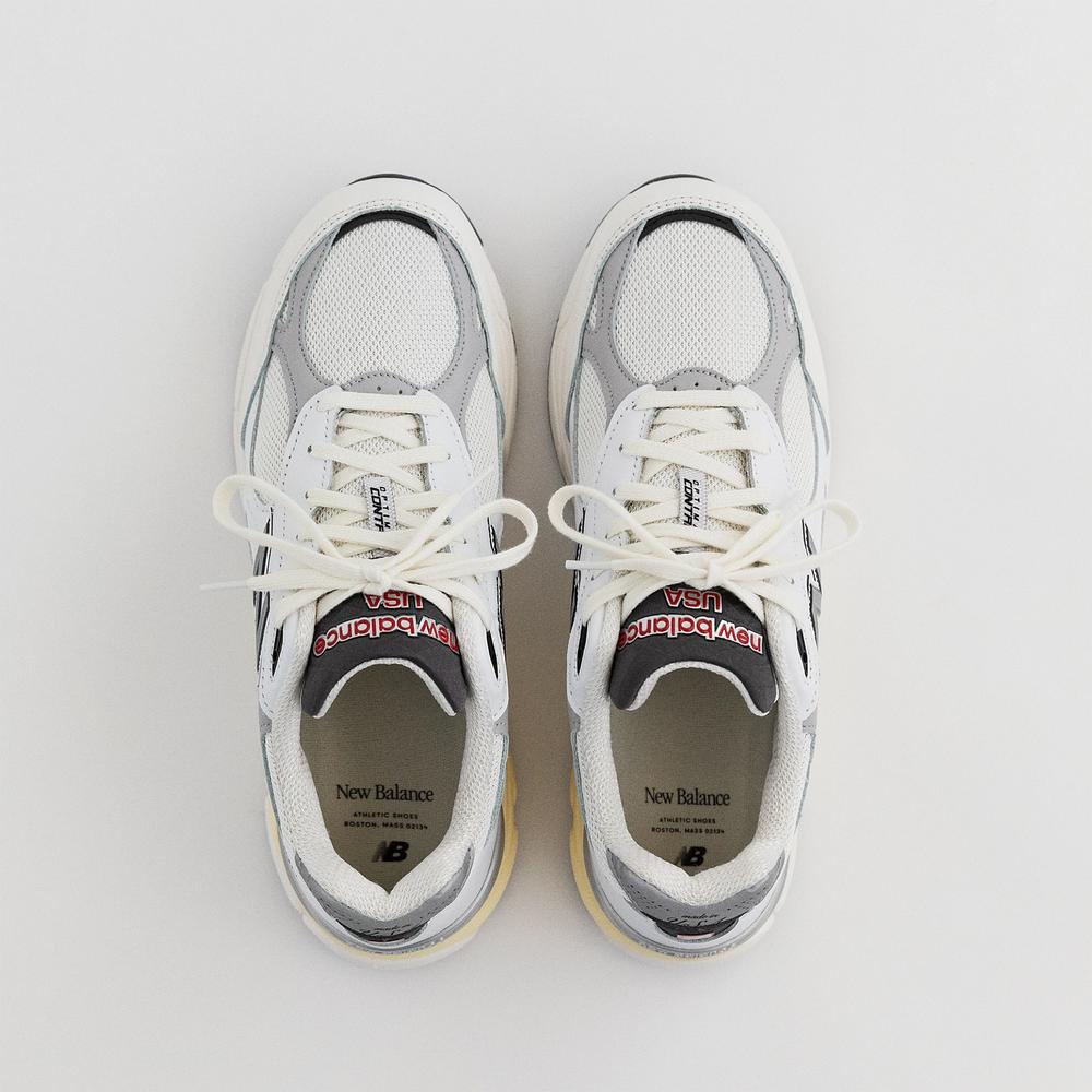 Boty New Balance M990AL3 – bílé