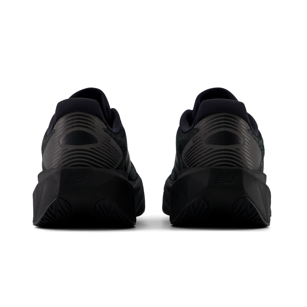 Dámské boty New Balance FuelCell Rebel v5 WFCX7X9 – černé