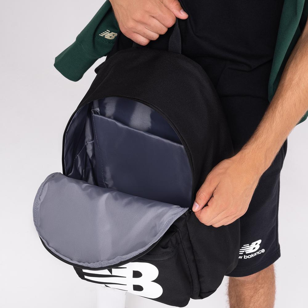 Batoh New Balance LAB23015BK – černé