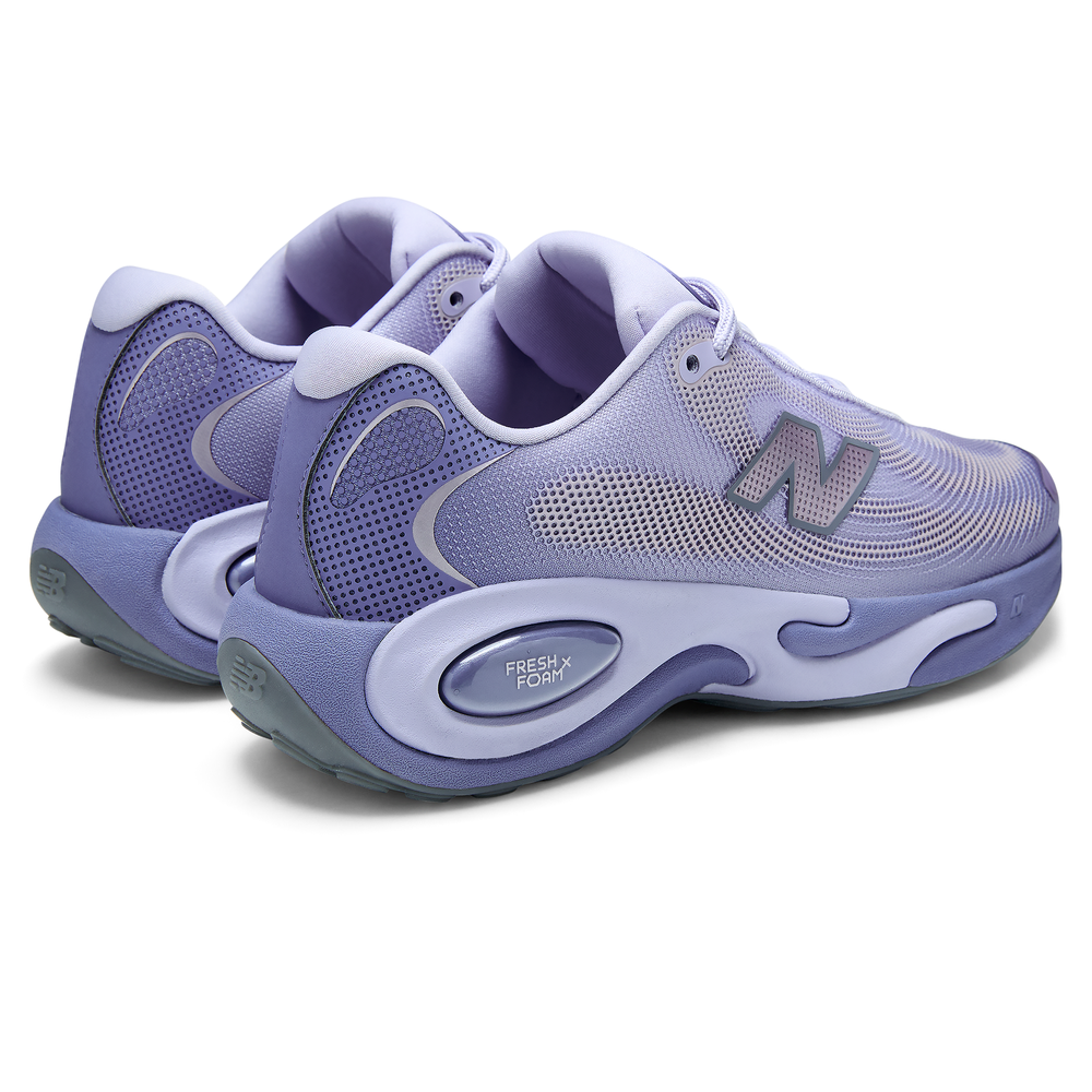 Dámské boty New Balance AC Runner WACR14AT – fialové