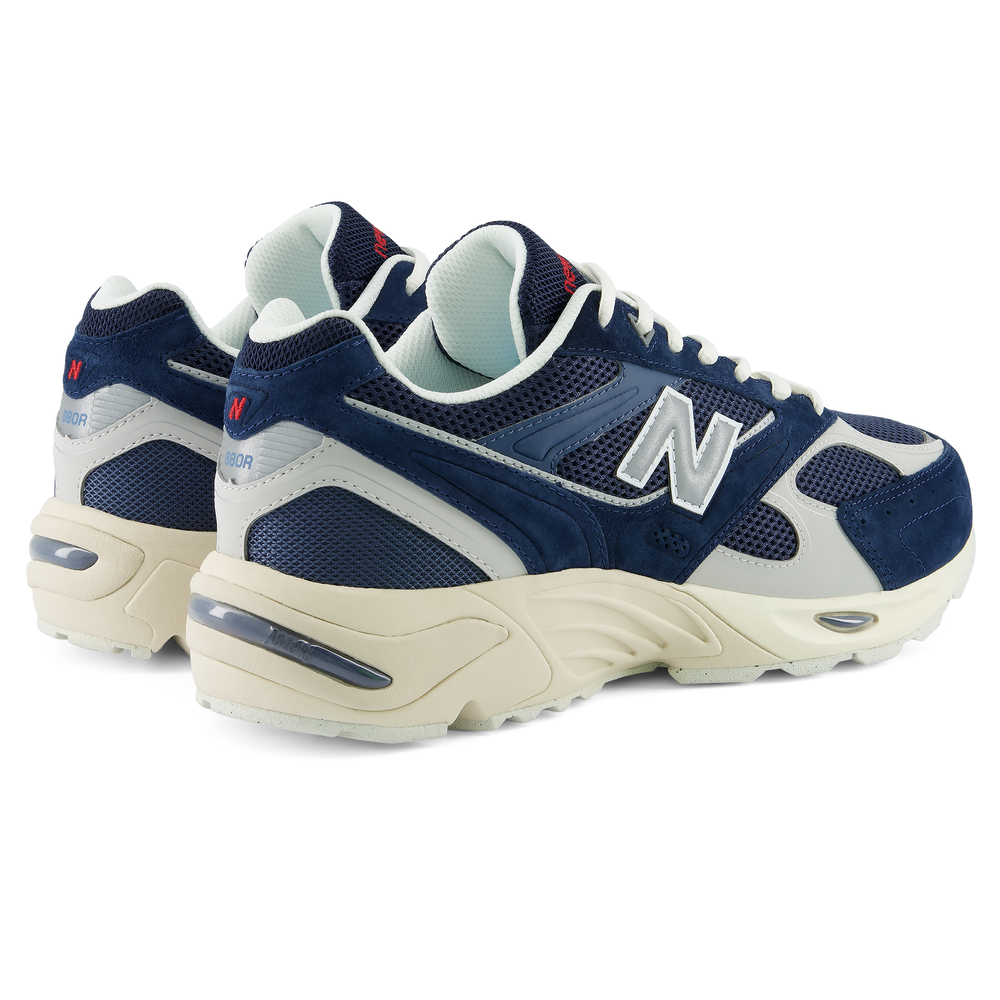 Pánské boty New Balance U880R6ZZ – tmavomodrá