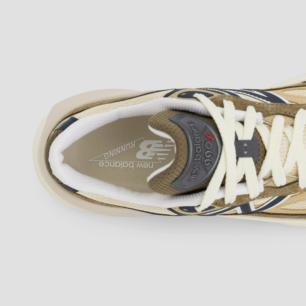 Unisex boty New Balance U990WO6 – béžové