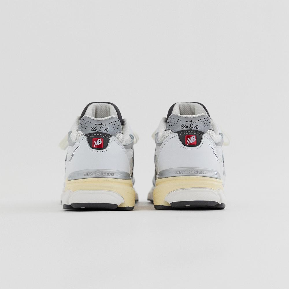 Boty New Balance M990AL3 – bílé