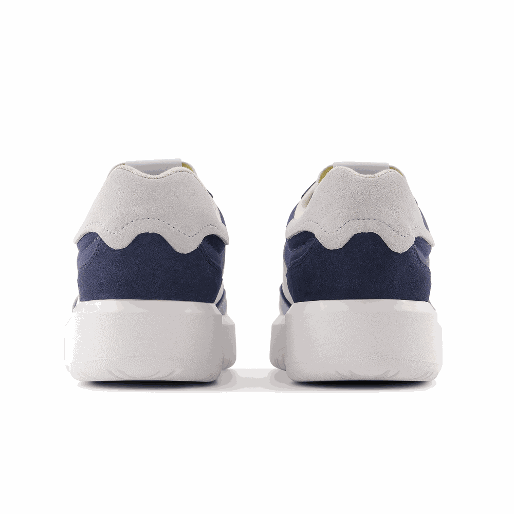 Boty New Balance CT302MB – fialové