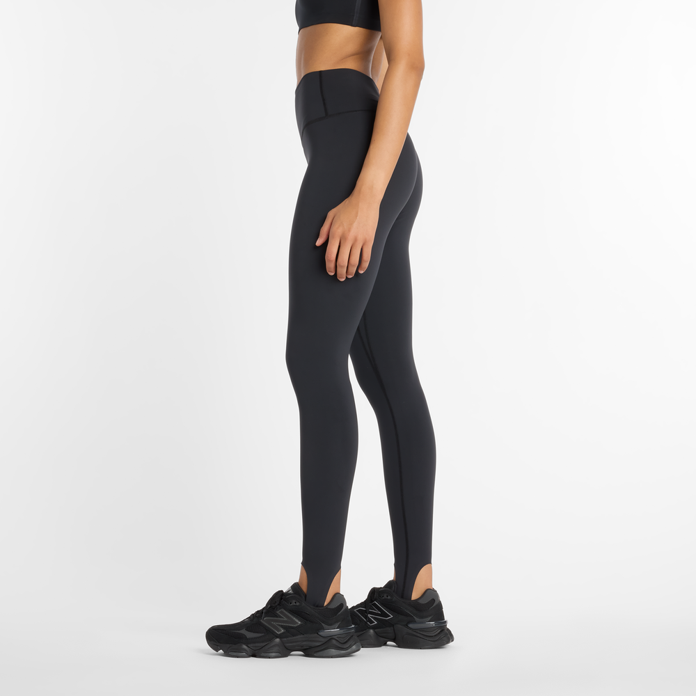 Dámské legíny New Balance WP53168BK – černé