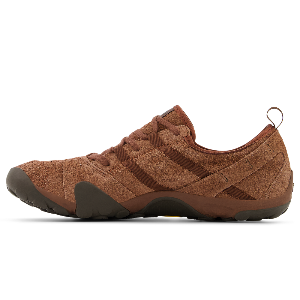 Unisex boty New Balance Minimus MT10OPR – hnědý