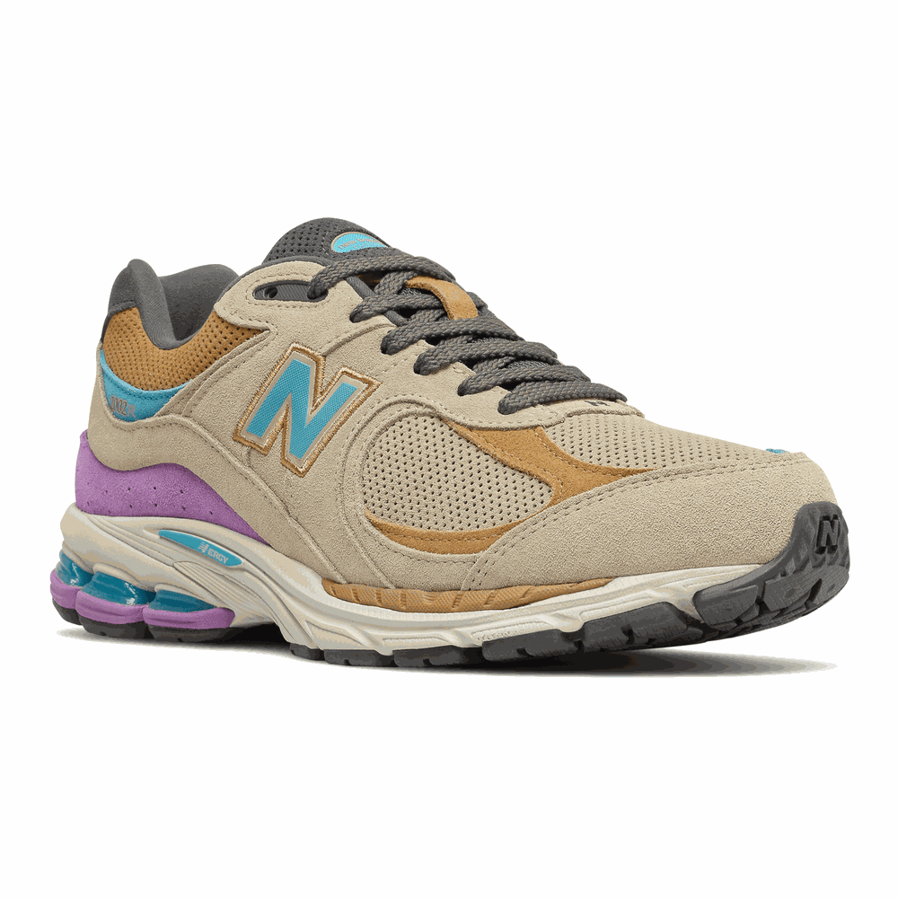 Boty New Balance M2002RWA – hnědý