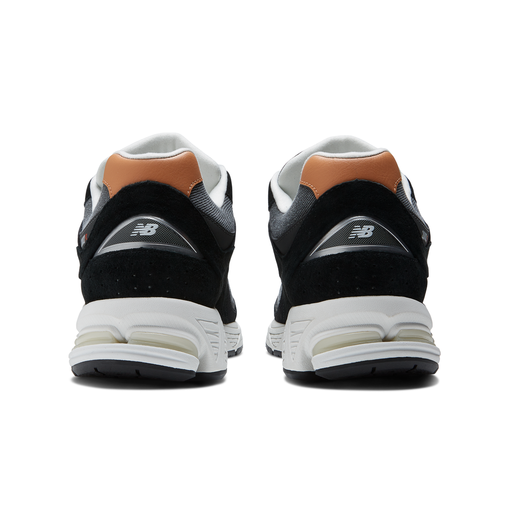 Pánské boty New Balance M2002REB – černé