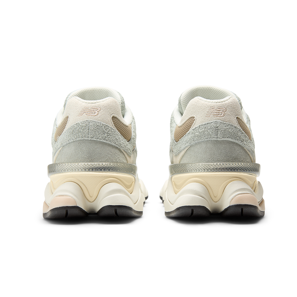 Unisex boty New Balance U9060440 – šedé