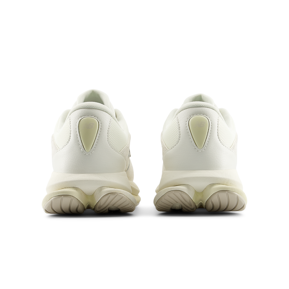 Unisex boty New Balance UTFOA4U0 – béžové