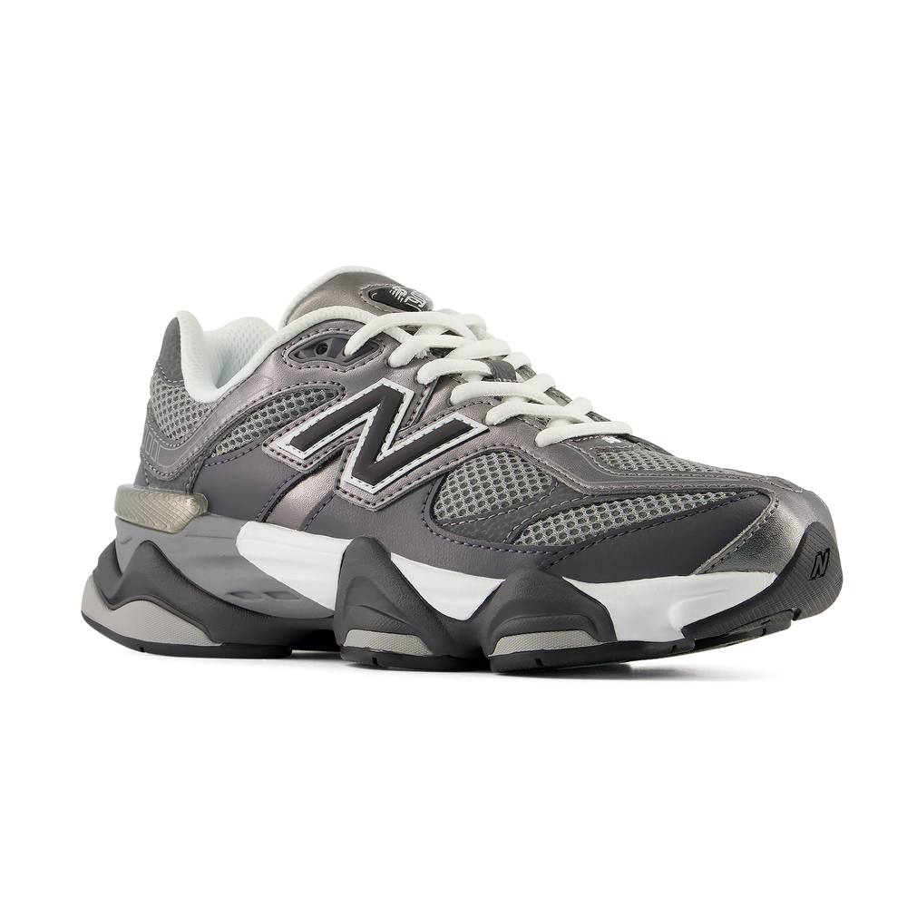 Dětské boty New Balance G90603BN – šedé